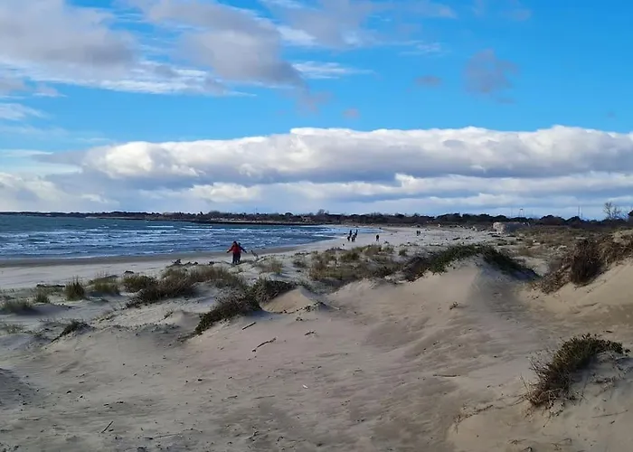 Superbe Au Coeur Du Village * Marseillan (Herault)