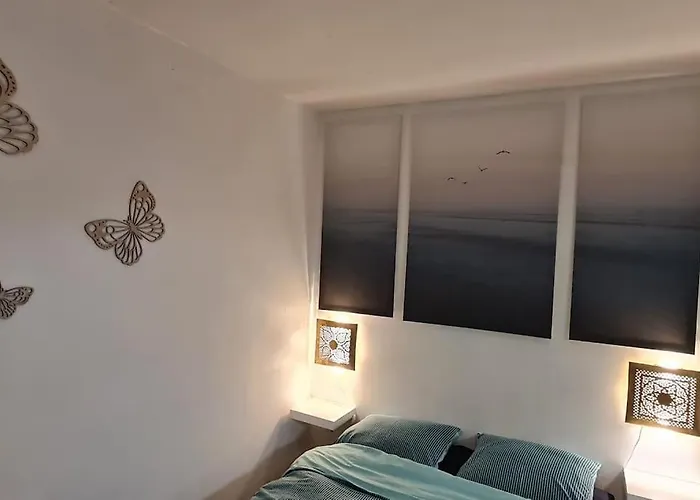 Lejlighed Superbe Au Coeur Du Village Marseillan (Herault)